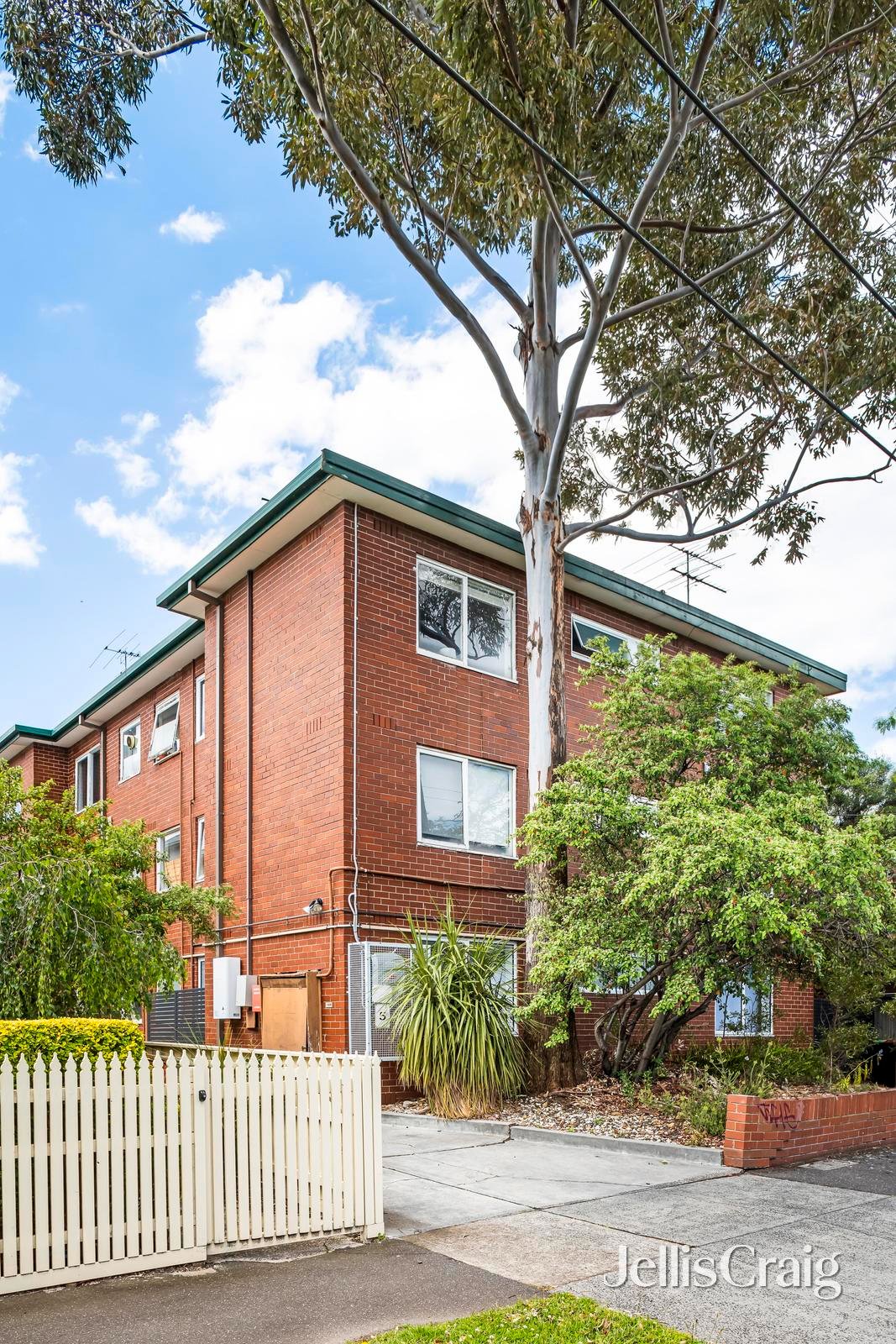 2/125 Holden Street, Fitzroy North image 8