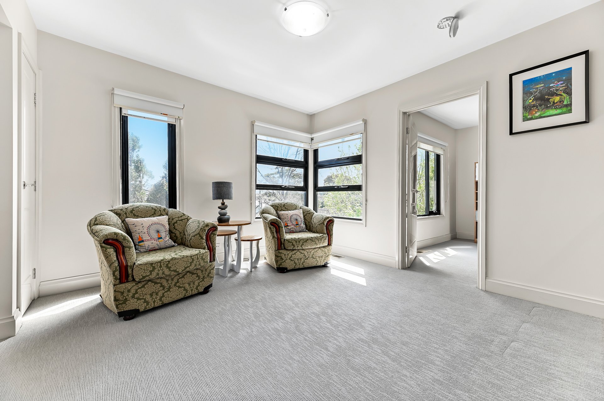 2/125 Main Street, Blackburn image 6