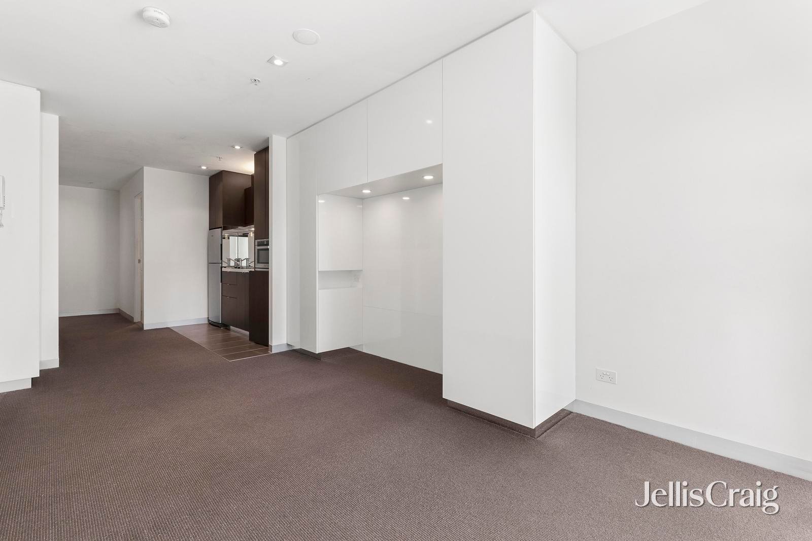 212/53 Batman Street, West&nbsp;Melbourne image 2