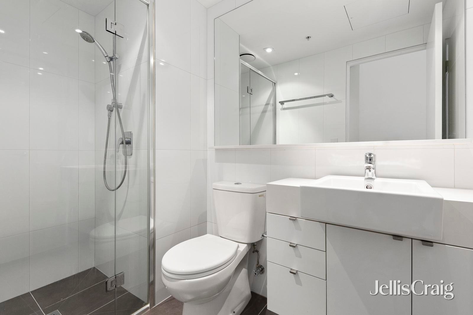 212/53 Batman Street, West&nbsp;Melbourne image 5