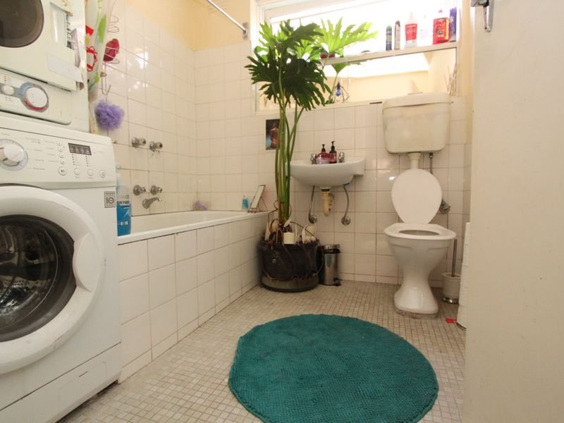 Property Gallery Thumbnail 4