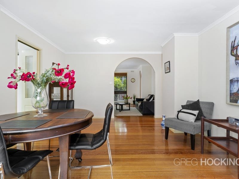 2/126 Stevedore Street, Williamstown image 5