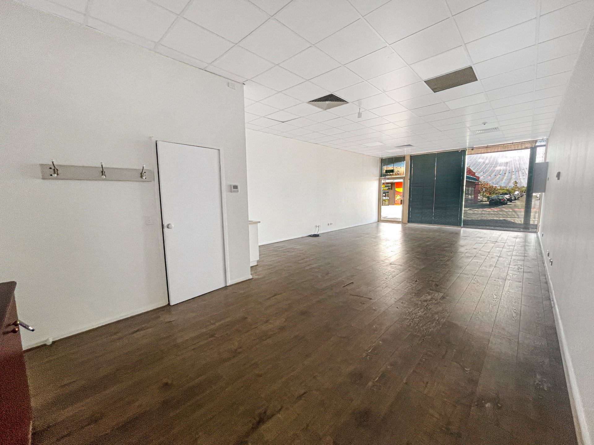 2/127 Shannon Avenue Avenue, Manifold&nbsp;Heights image 3