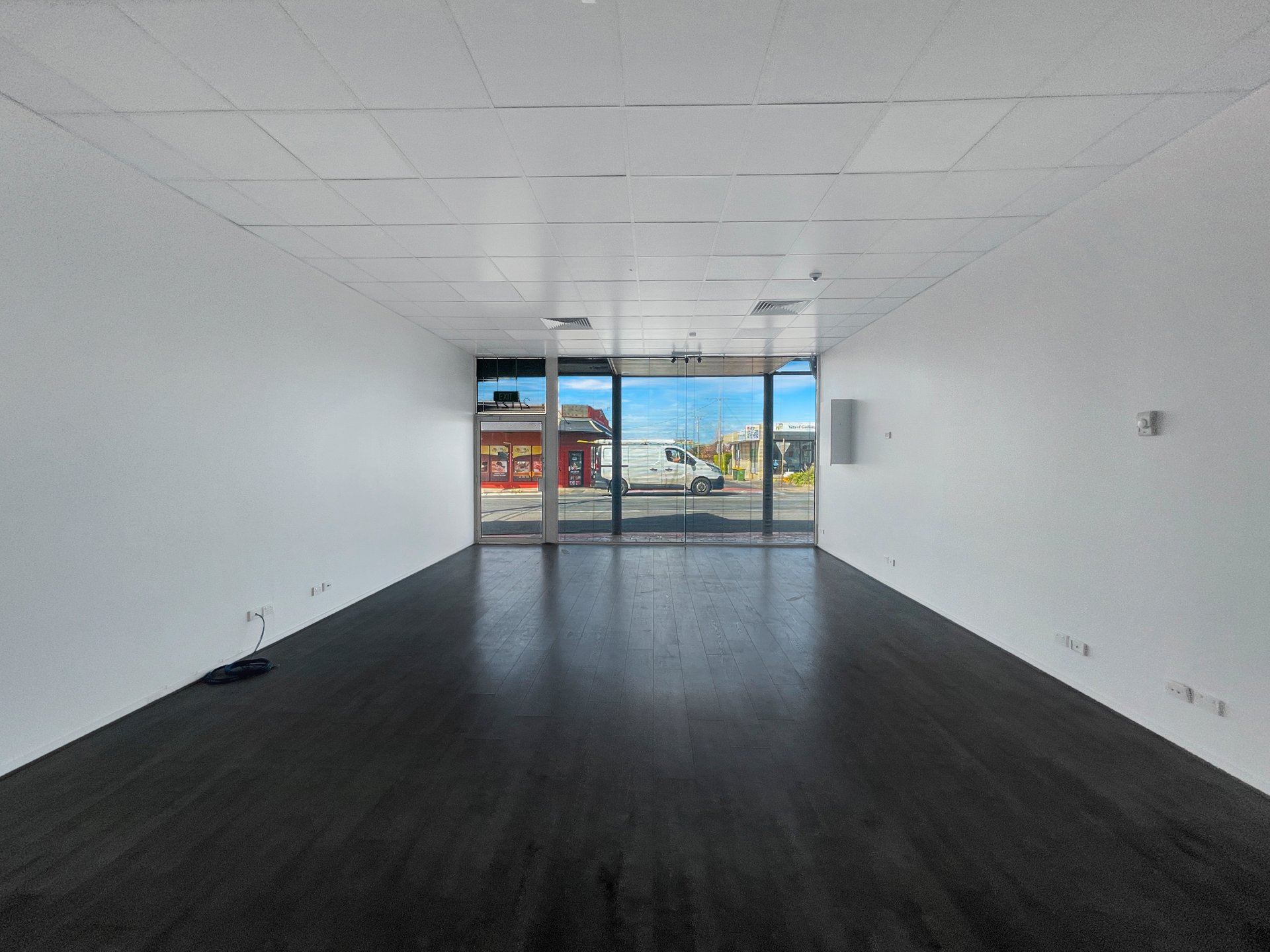 2/127 Shannon Avenue Avenue, Manifold&nbsp;Heights image 2