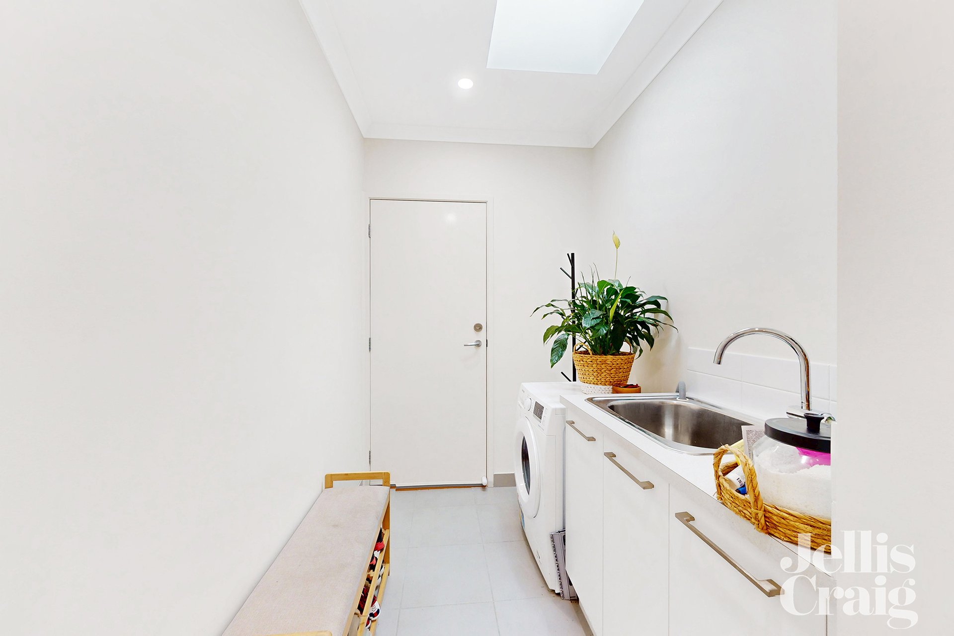 2/127 Tambet Street, Bentleigh East image 15