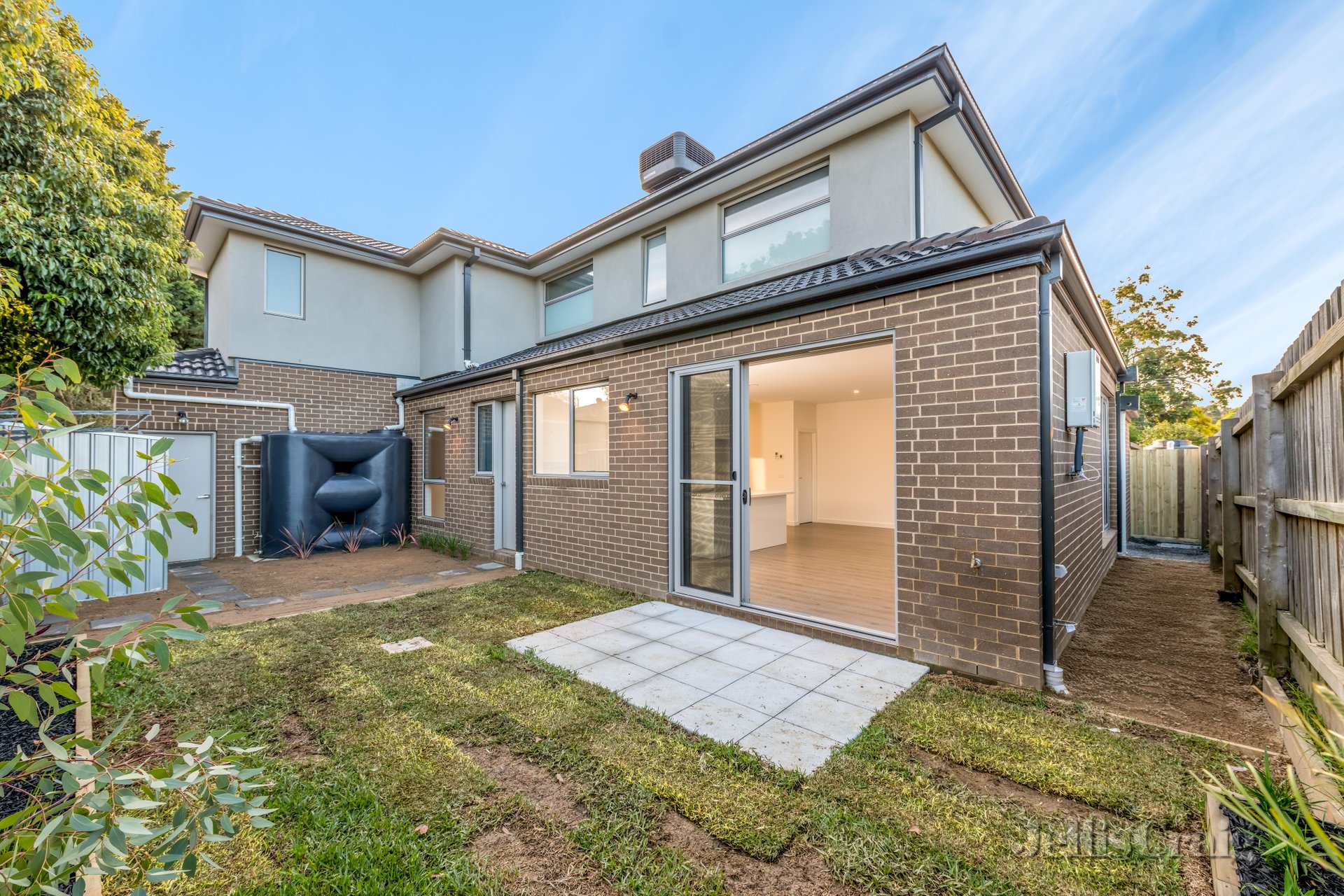 2/128 Kanooka Road, Boronia image 6