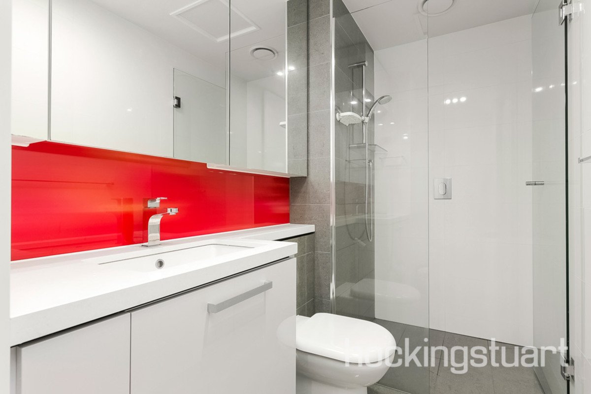 212/81 Riversdale Road, Hawthorn image 3