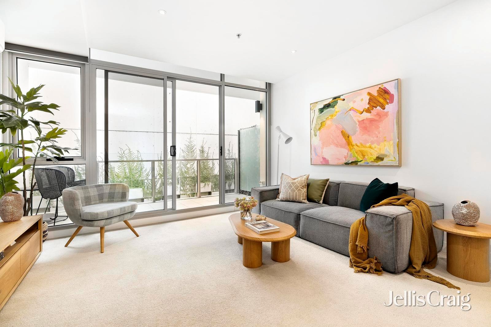 212/99 Dow Street, Port&nbsp;Melbourne image 3