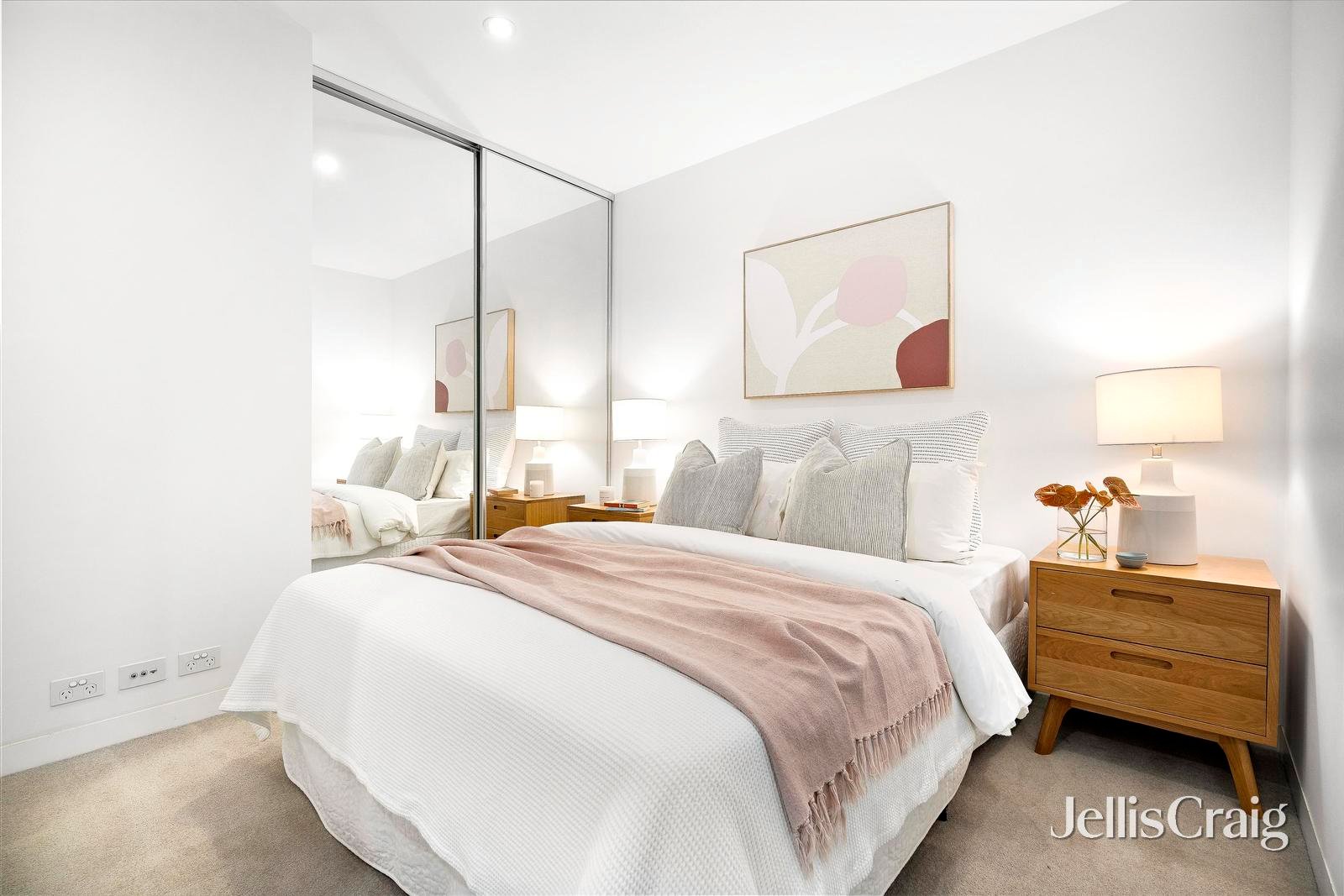 212/99 Dow Street, Port&nbsp;Melbourne image 6