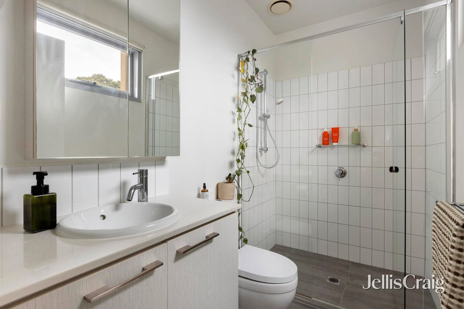 212C/168 Victoria Road, Northcote image 11