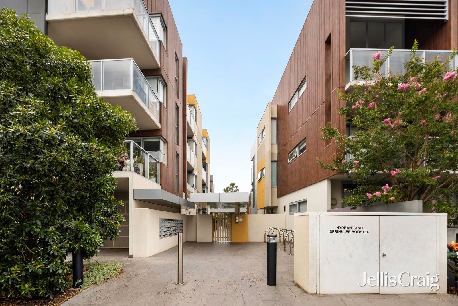 212C/168 Victoria Road, Northcote image 12