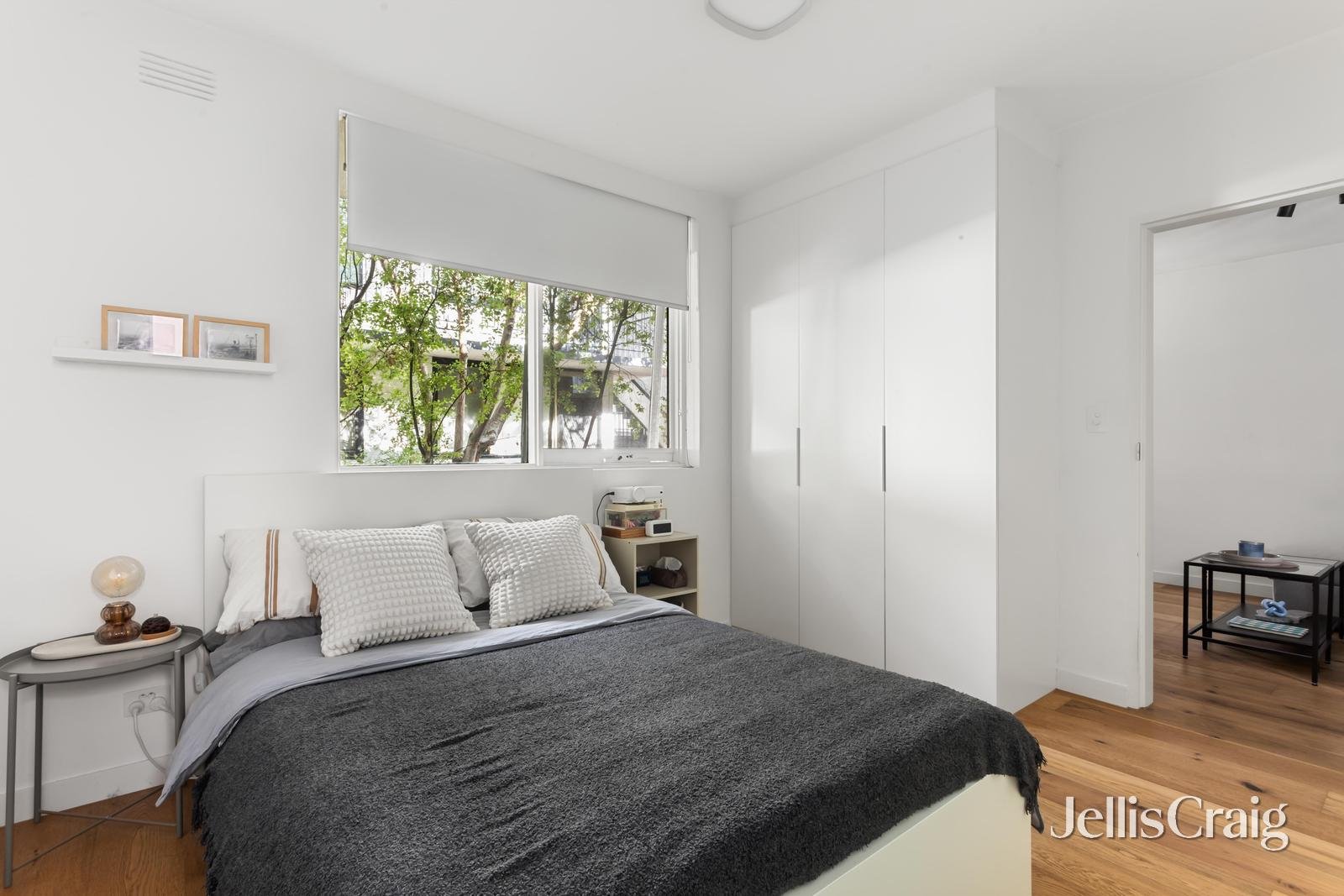 2/13 Crimea Street, St&nbsp;Kilda image 4