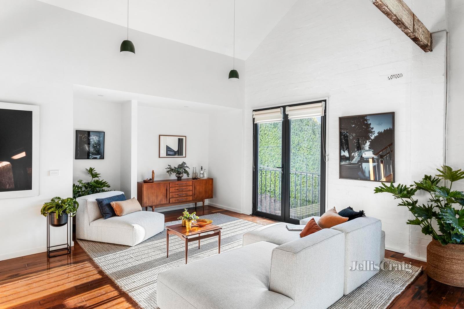 2/13 Eastment Street, Northcote image 6