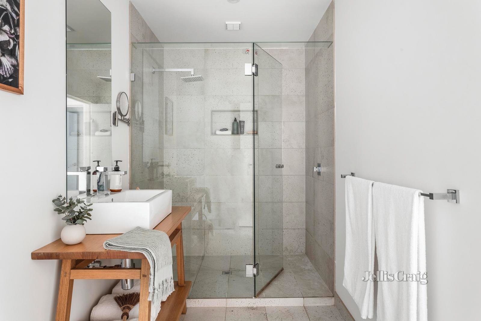 2/13 Eastment Street, Northcote image 10