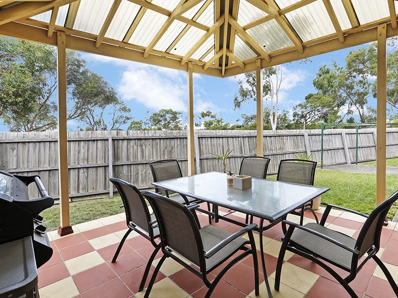 2/13 Finningley Court, Highton image 9