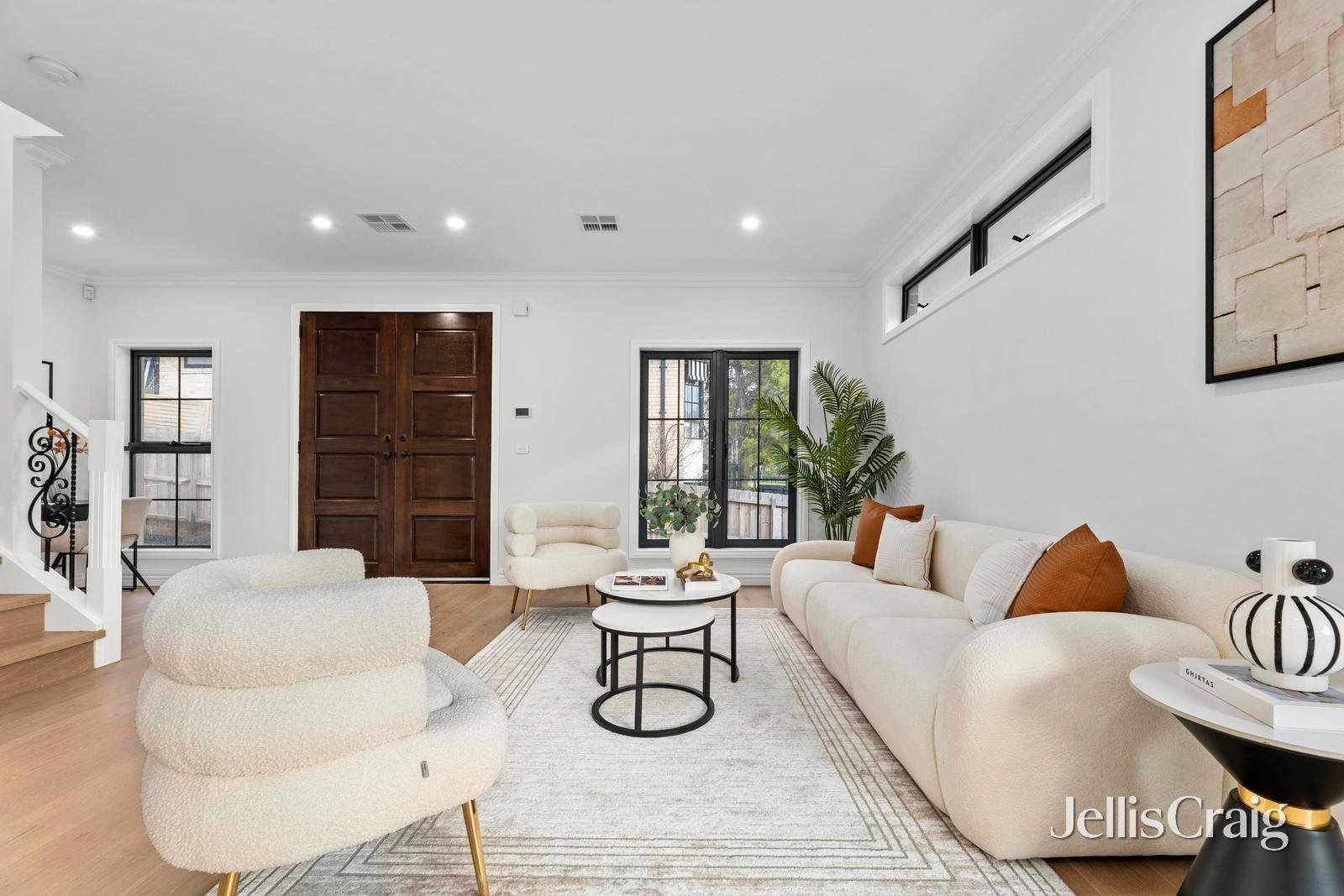 2/13 Heany Street, Mount&nbsp;Waverley image 2