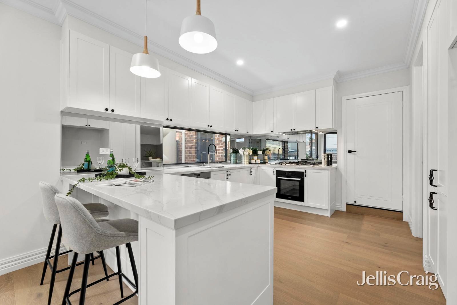 2/13 Heany Street, Mount&nbsp;Waverley image 6