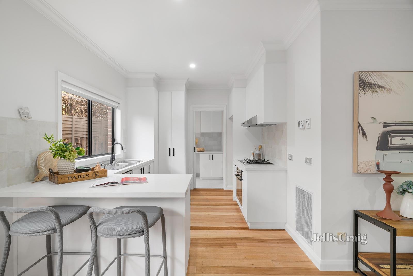 2/13 Illuka Crescent, Mount Waverley image 5