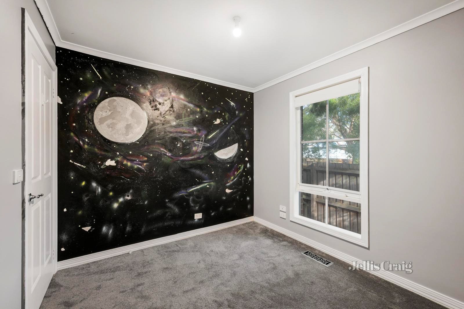 2/13 Kincumber Drive, Croydon image 8