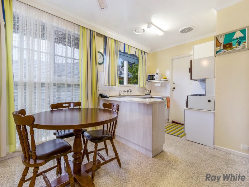 2/13 Kintore Crescent, Box Hill image 5