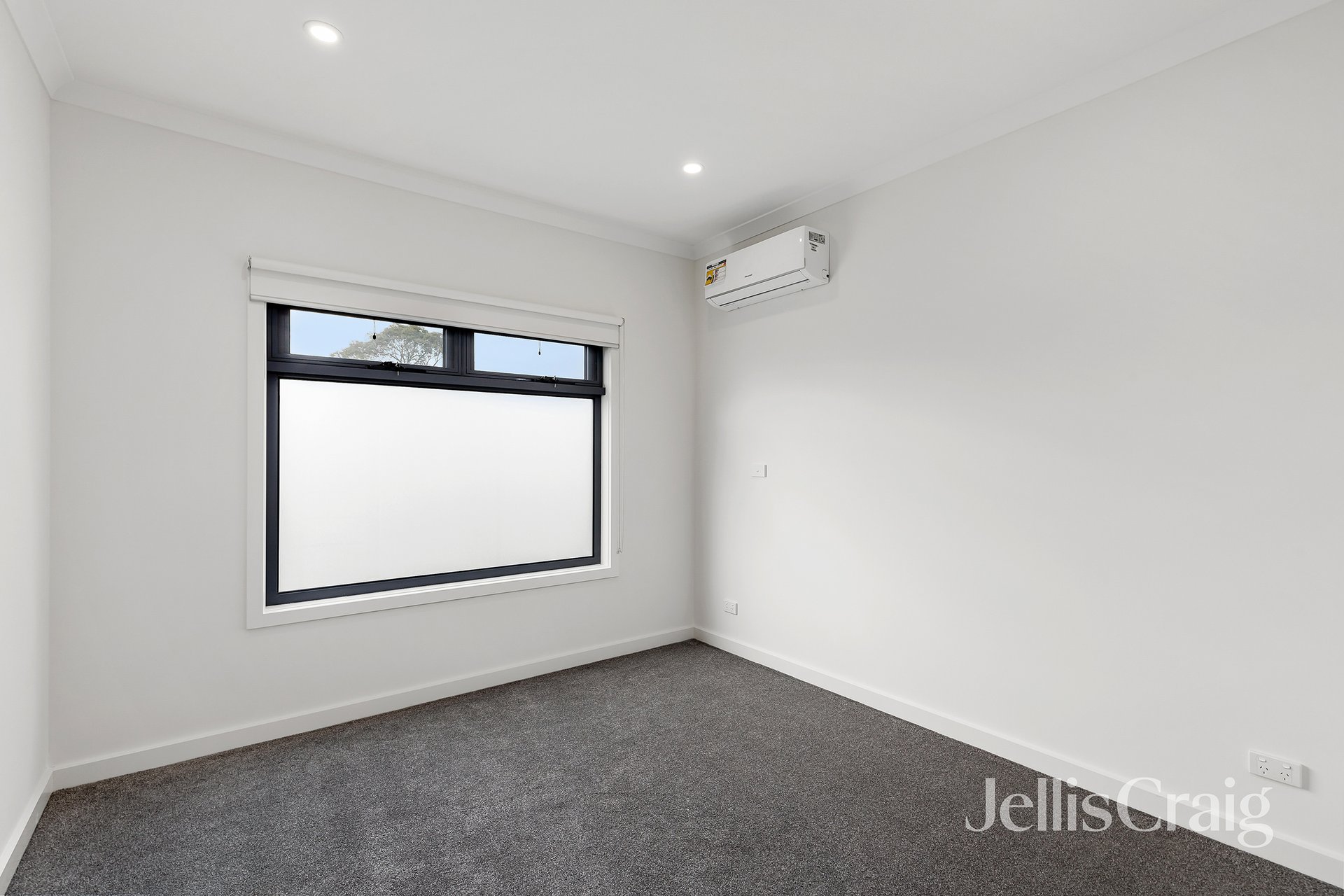 2/13 Leyte Parade, Heidelberg West image 7
