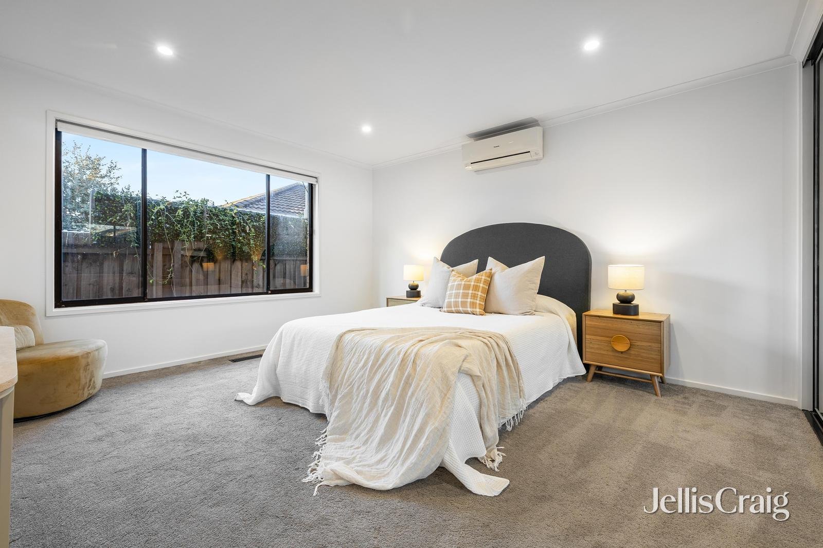 2/13 Lilac Street, Bentleigh East image 8