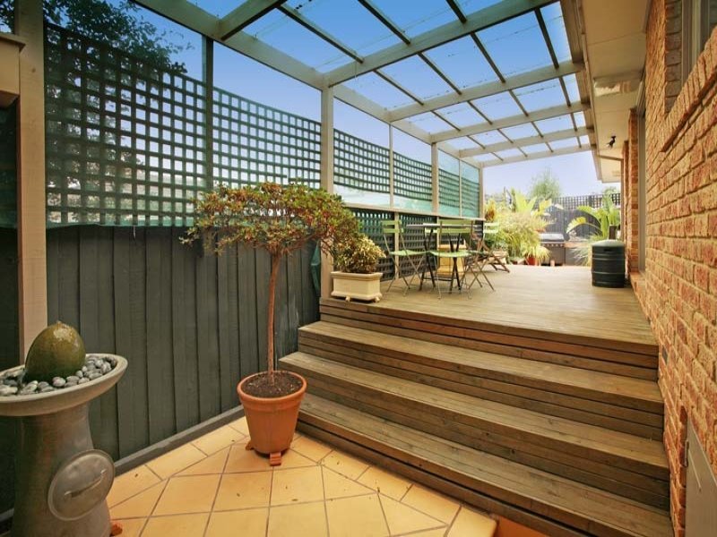 2/13 Mall Court, Blackburn North image 7