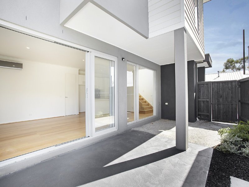 2/13 Mary Street, Spotswood image 4