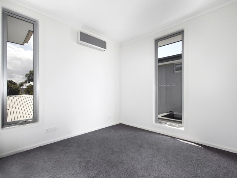 2/13 Mary Street, Spotswood image 5