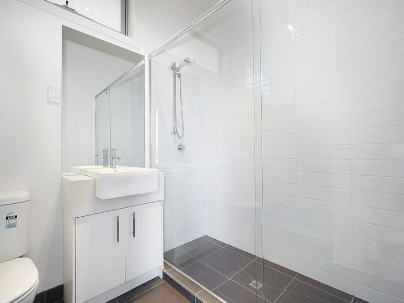 2/13 Mary Street, Spotswood image 6