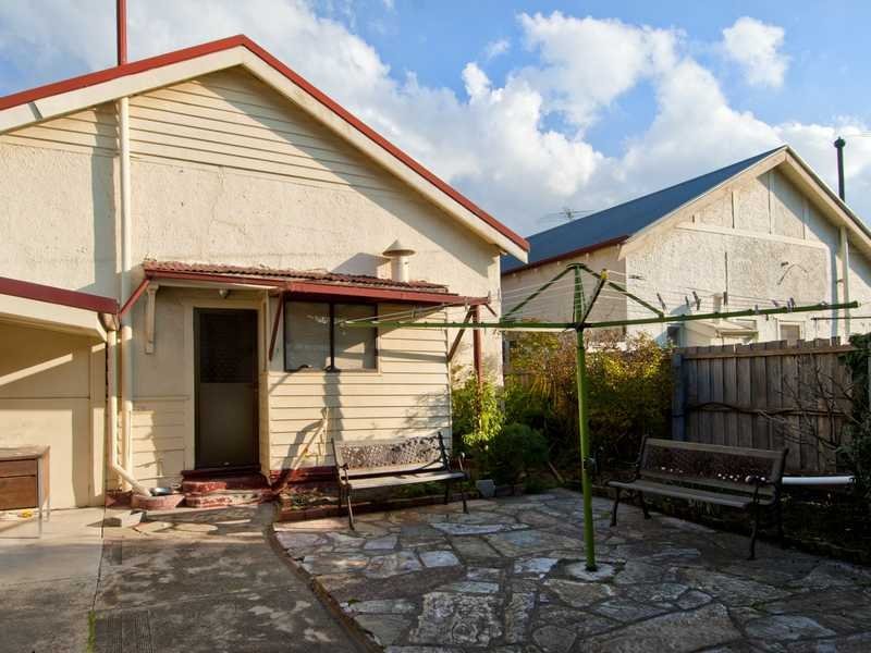 213 Myers Street, Geelong image 5
