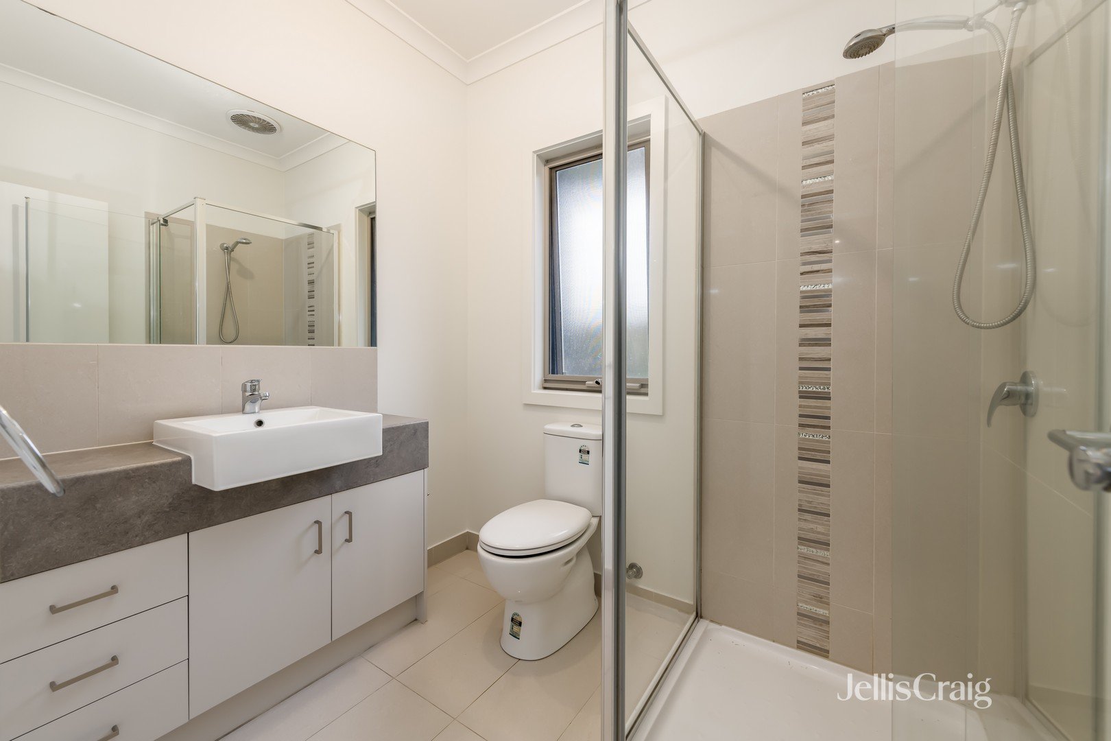 2/13 Palm Street, Thomastown image 7