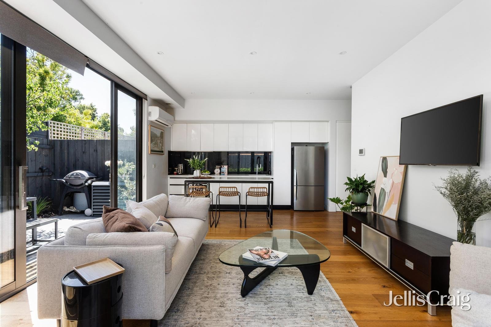 2/13 Quinns Road, Bentleigh&nbsp;East image 2