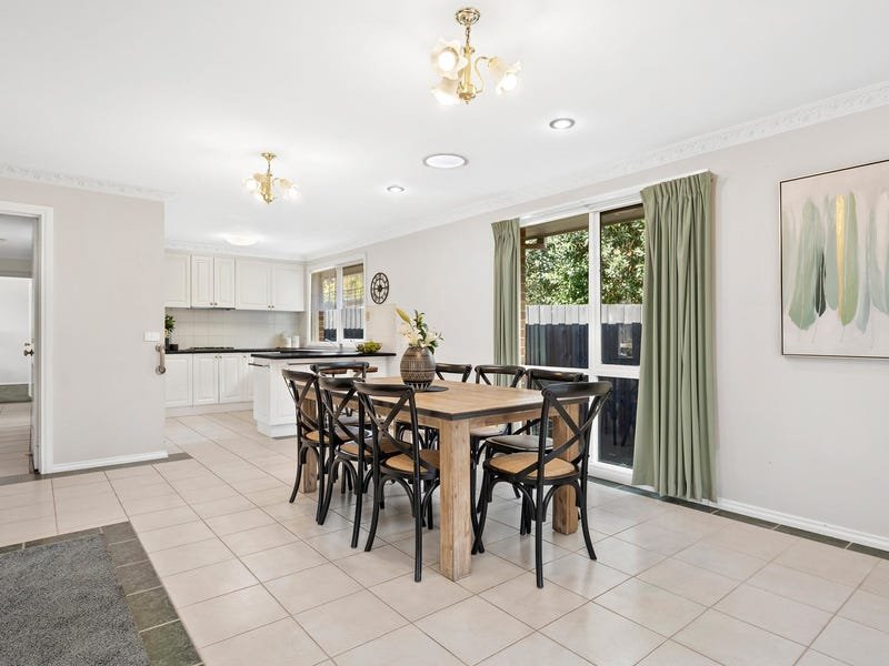2/13 Rowan Street, Croydon image 3