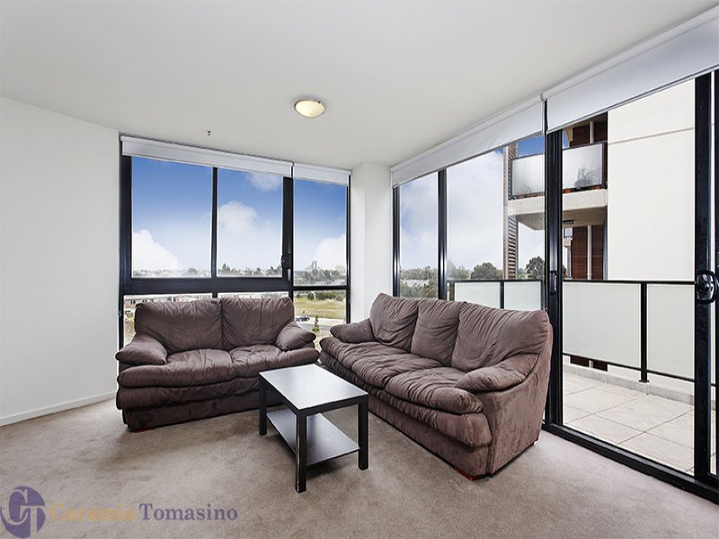 213/1 Duggan Street, Brunswick West image 3