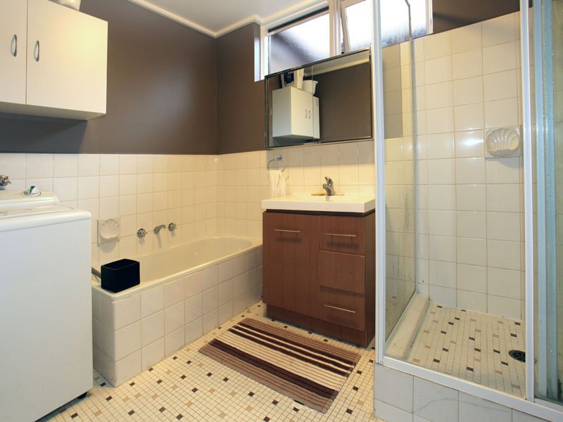 Property Gallery Thumbnail 3
