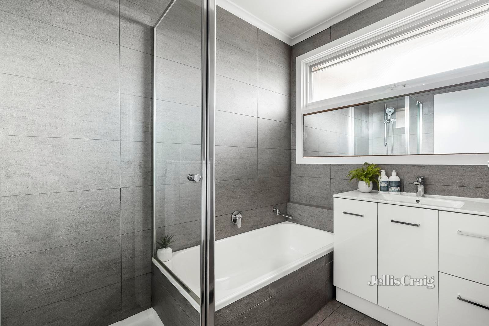 2/1316 Glen Huntly Road, Carnegie image 15