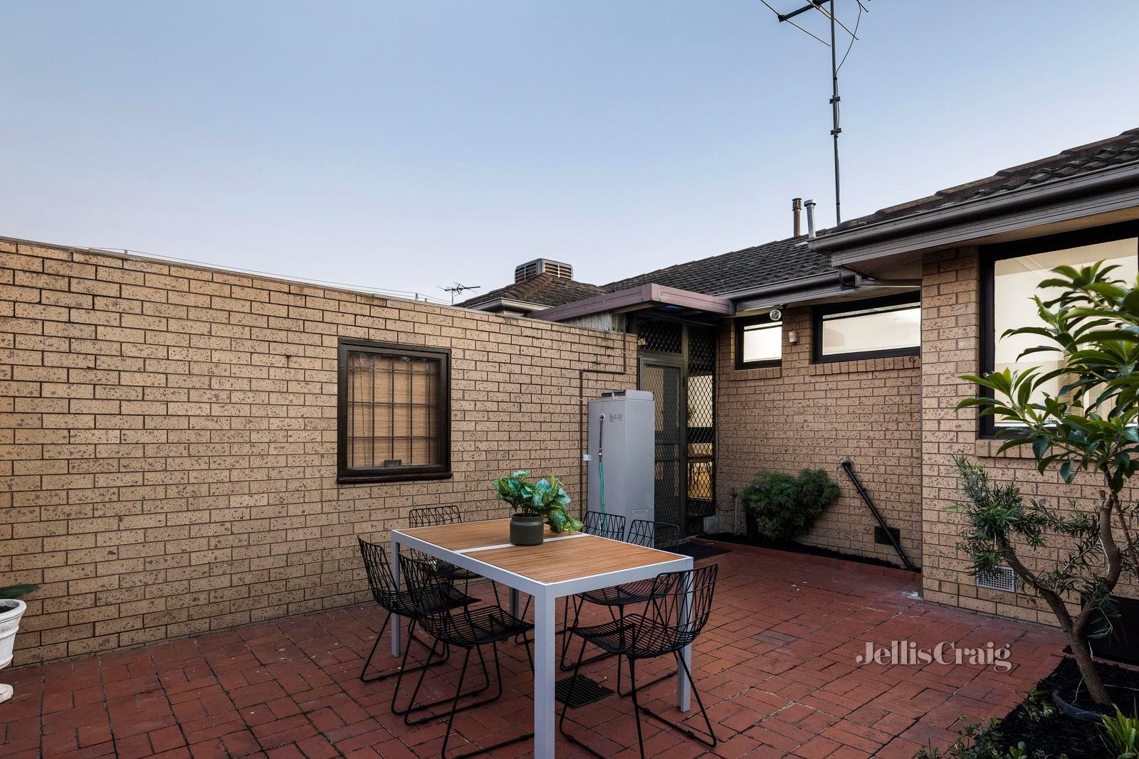 2/1316 Glen Huntly Road, Carnegie image 19