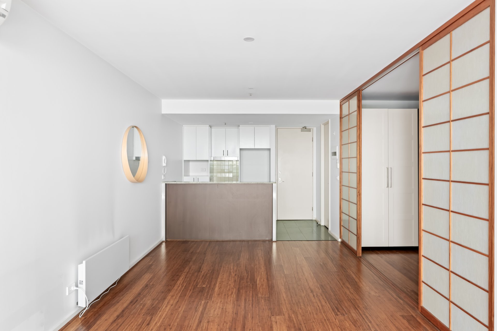 213/166 Rouse Street, Port&nbsp;Melbourne image 2