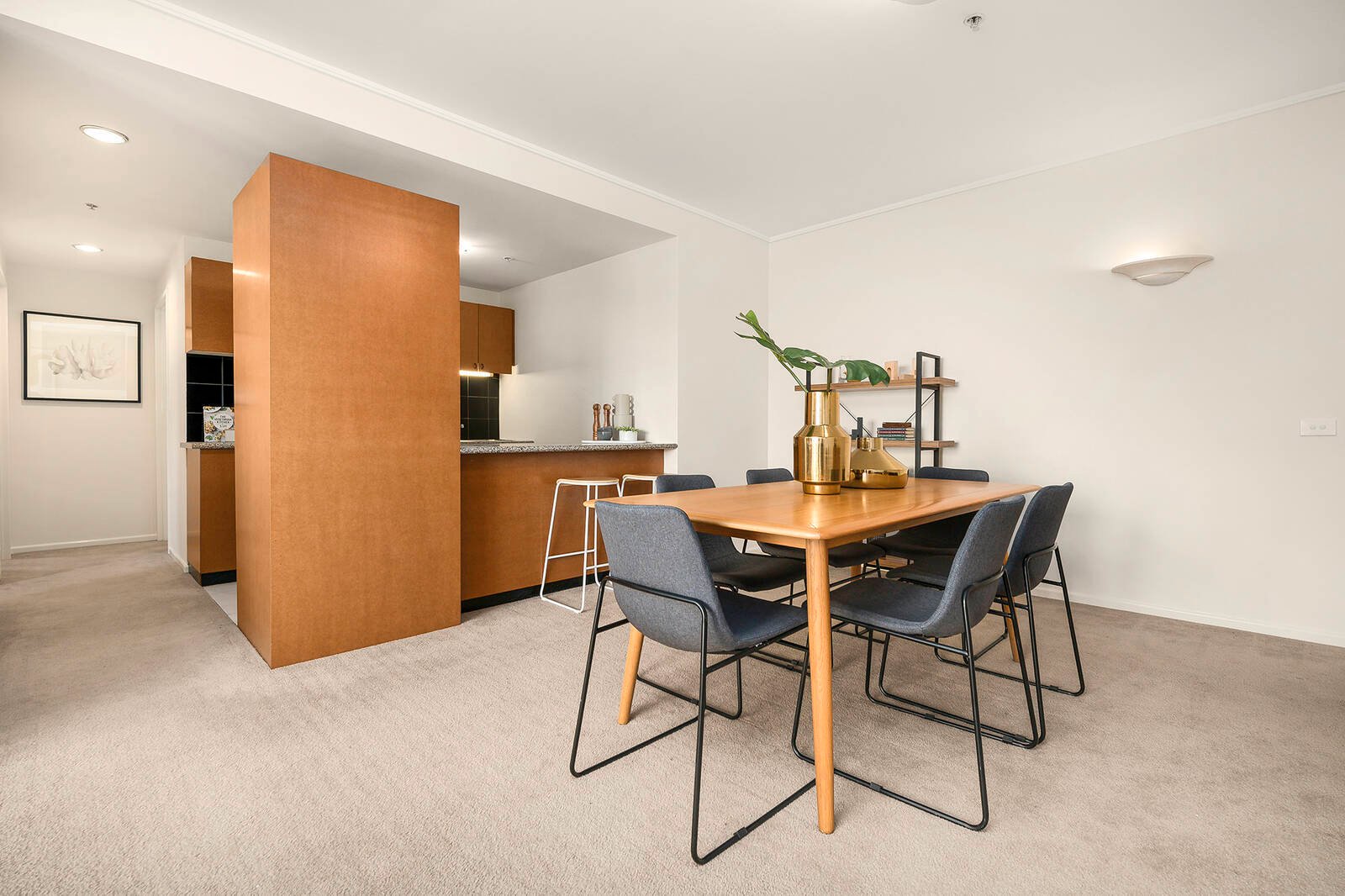 Property Gallery Thumbnail 3