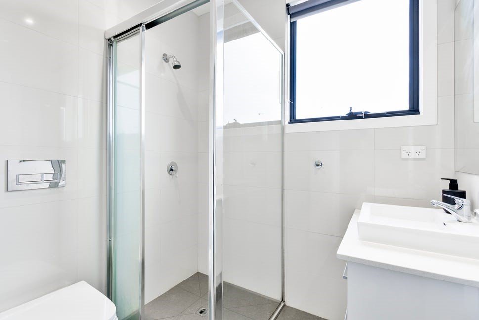 2/132 Pascoe Vale Road, Moonee Ponds image 6