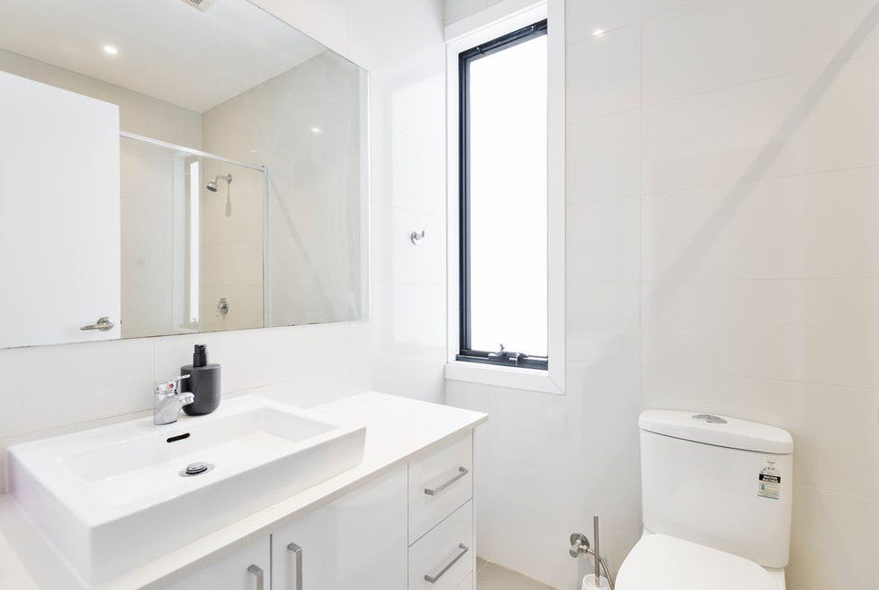 2/132 Pascoe Vale Road, Moonee Ponds image 7