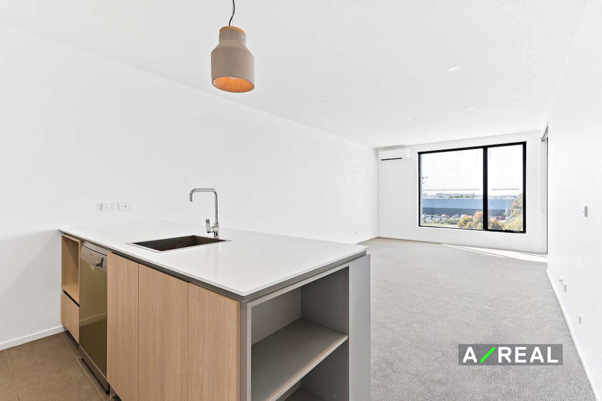 213/24 Oleander Drive, Mill Park VIC 3082