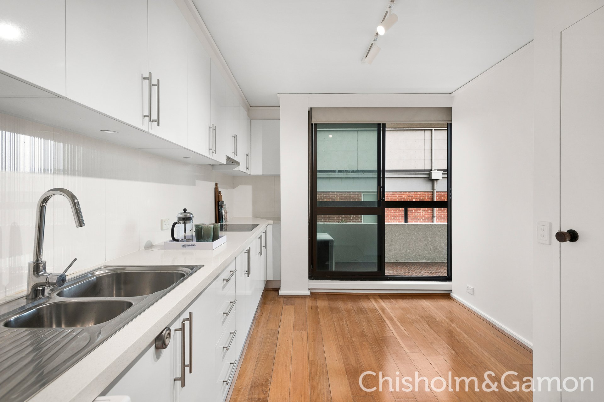 21/325 Beaconsfield Parade, St Kilda West image 6