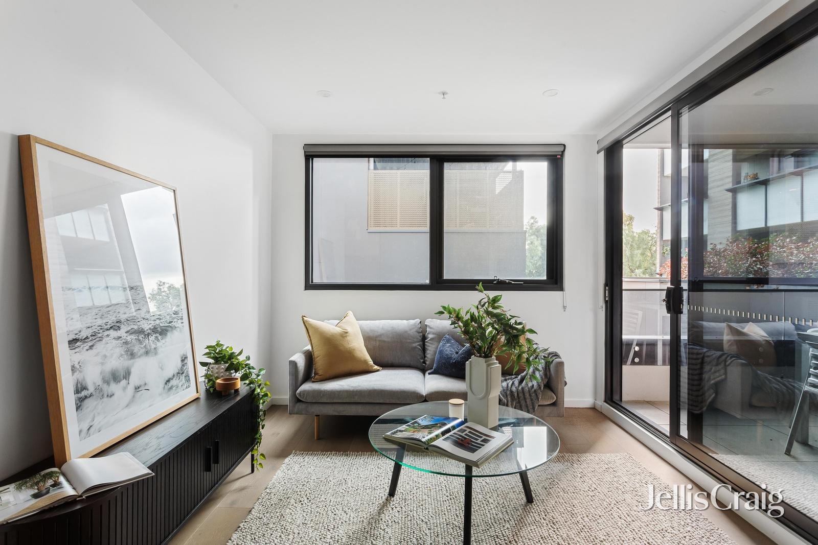 213/251 Johnston Street, Abbotsford image 3