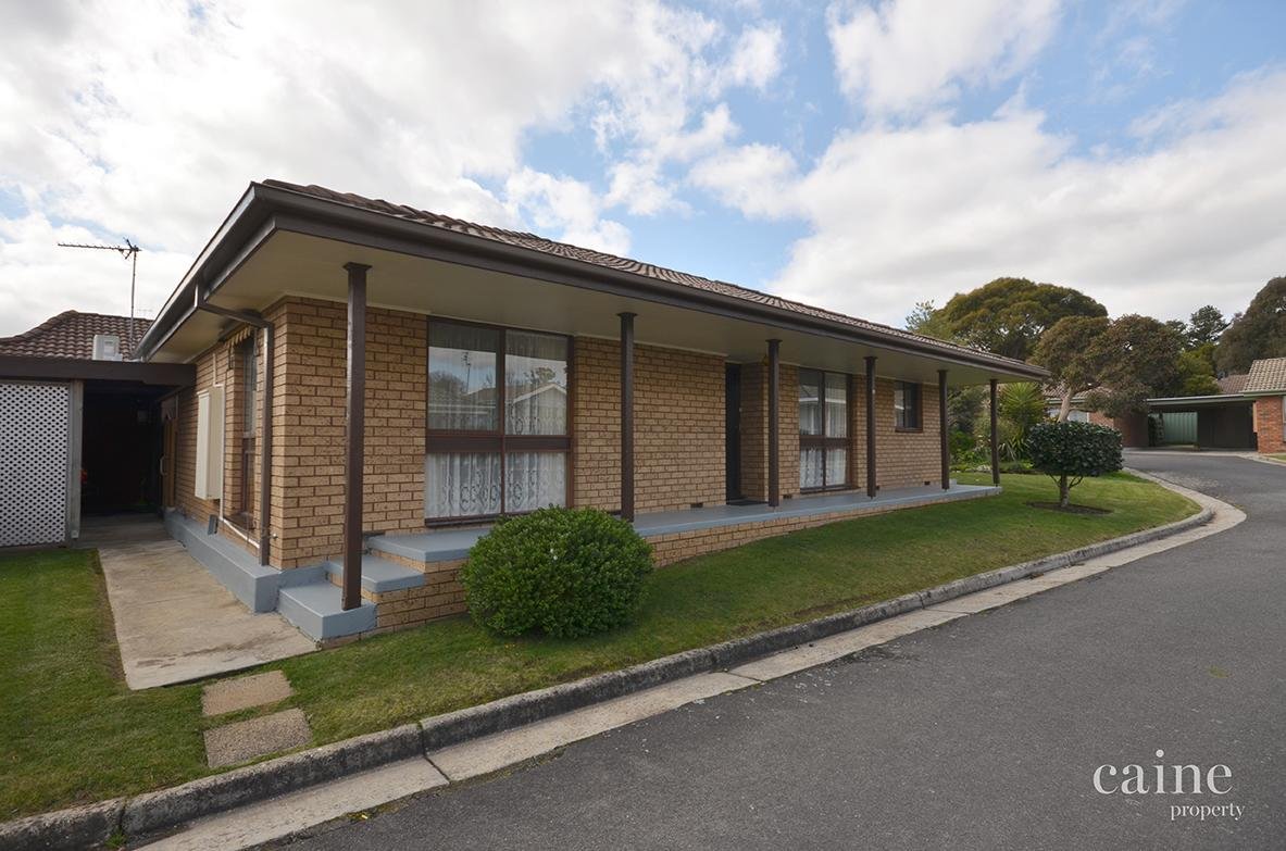 21/326 Walker Street, Ballarat North image 2