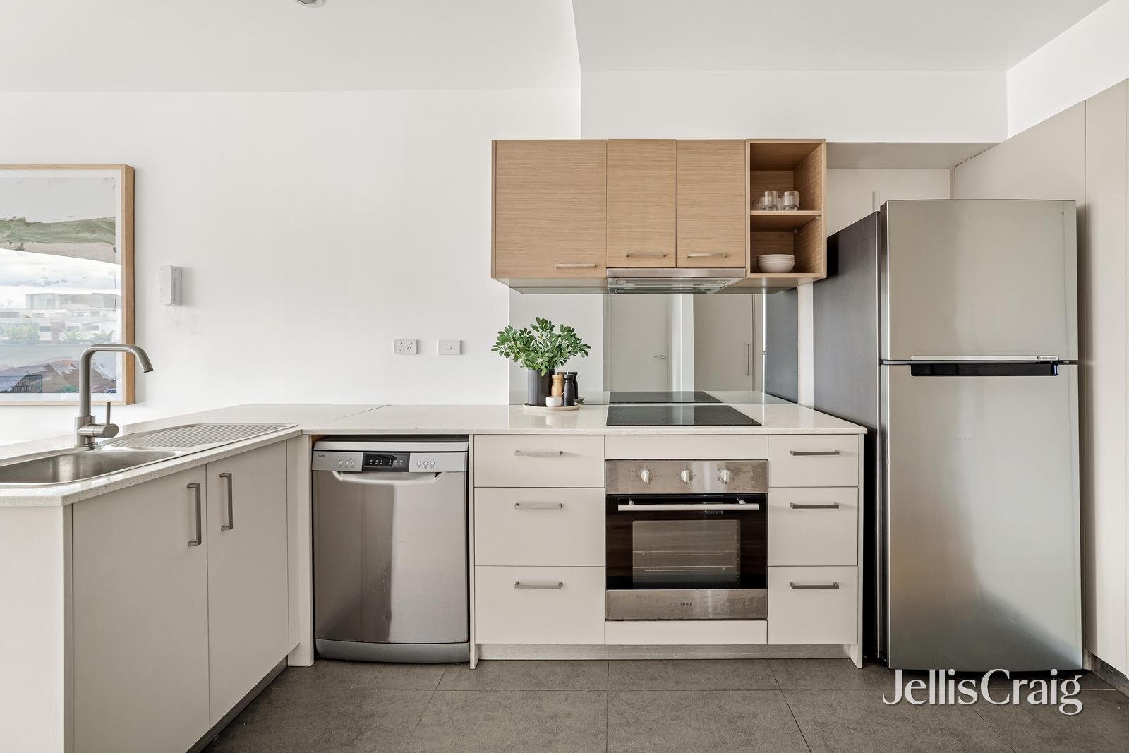213/278 Charman Road, Cheltenham image 3