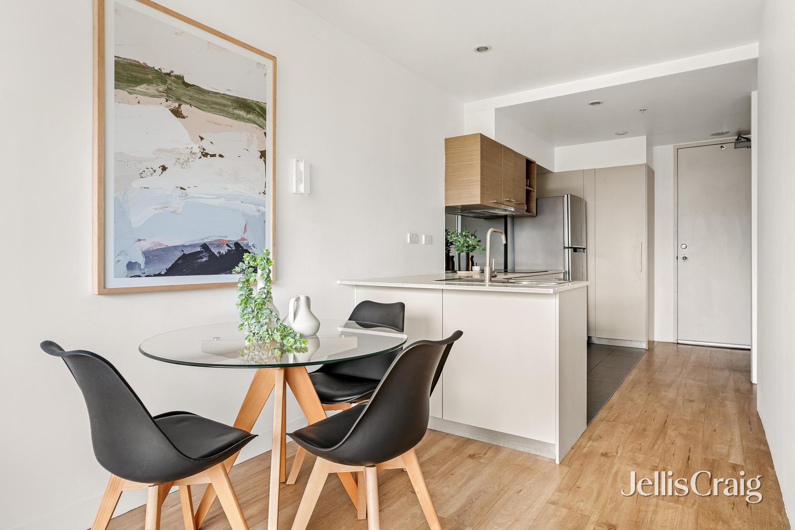 213/278 Charman Road, Cheltenham image 5