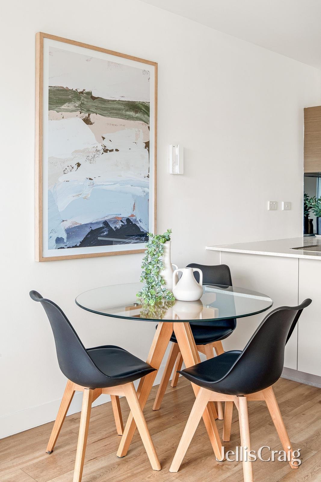 213/278 Charman Road, Cheltenham image 6
