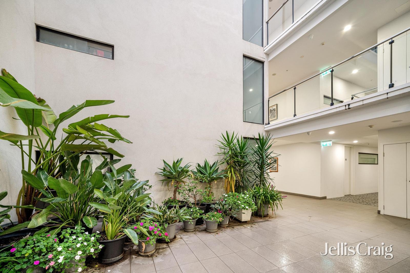213/278 Charman Road, Cheltenham image 10